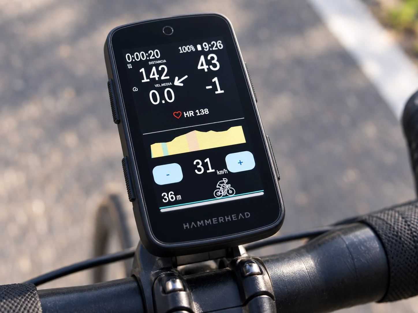 Virtual Racer de VinHkE en Karoo montado en la bici durante la ruta